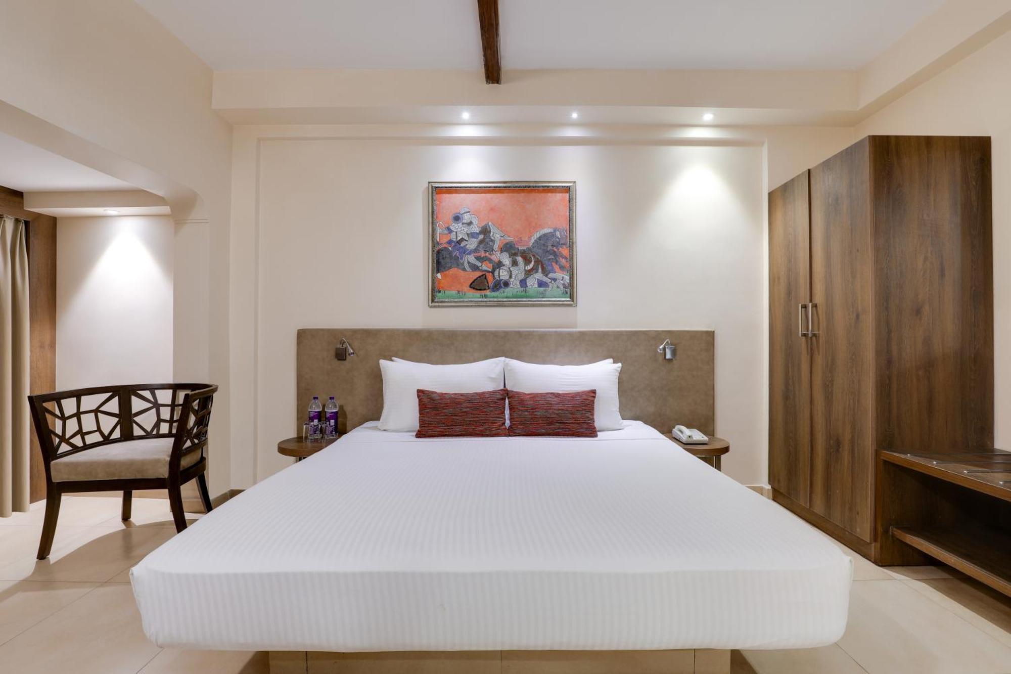 Lemon Tree Amarante Beach Resort, Goa Candolim Exterior foto