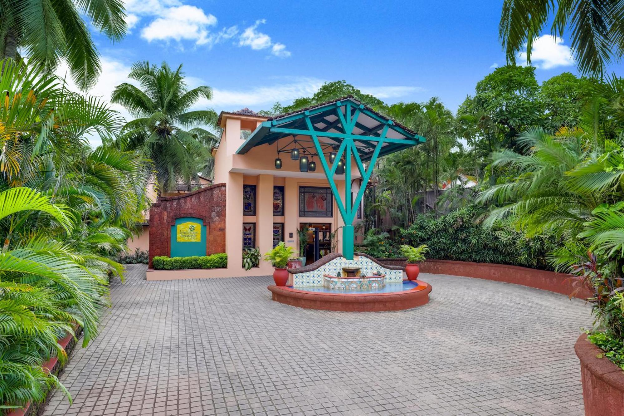 Lemon Tree Amarante Beach Resort, Goa Candolim Exterior foto