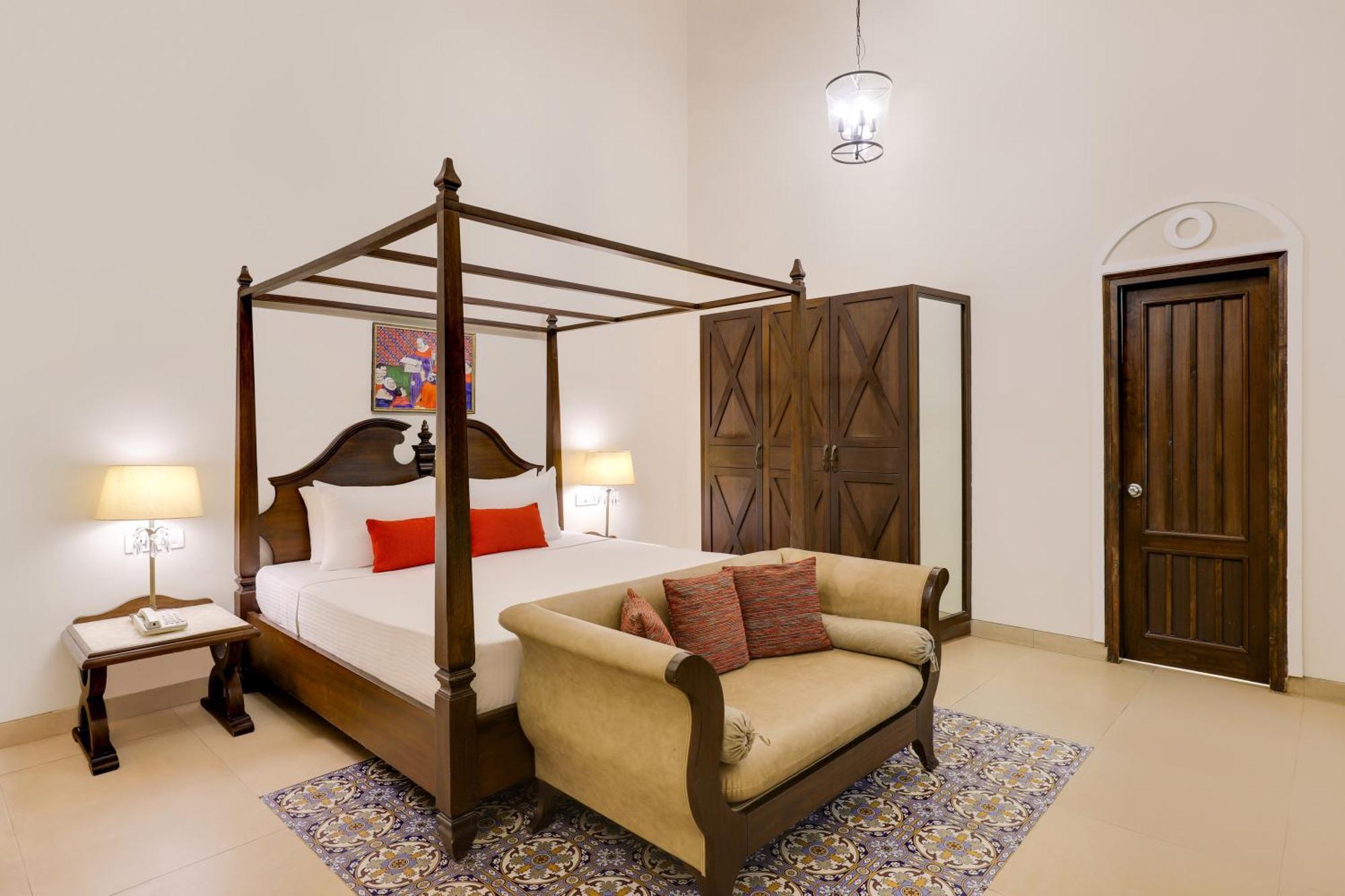Lemon Tree Amarante Beach Resort, Goa Candolim Exterior foto